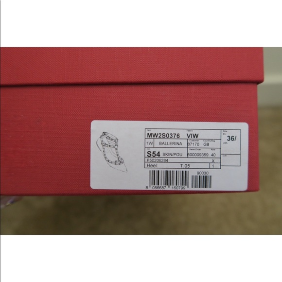 Valentino Rockstud Metallic Pointy Toe Pumps - Picture 7 of 7